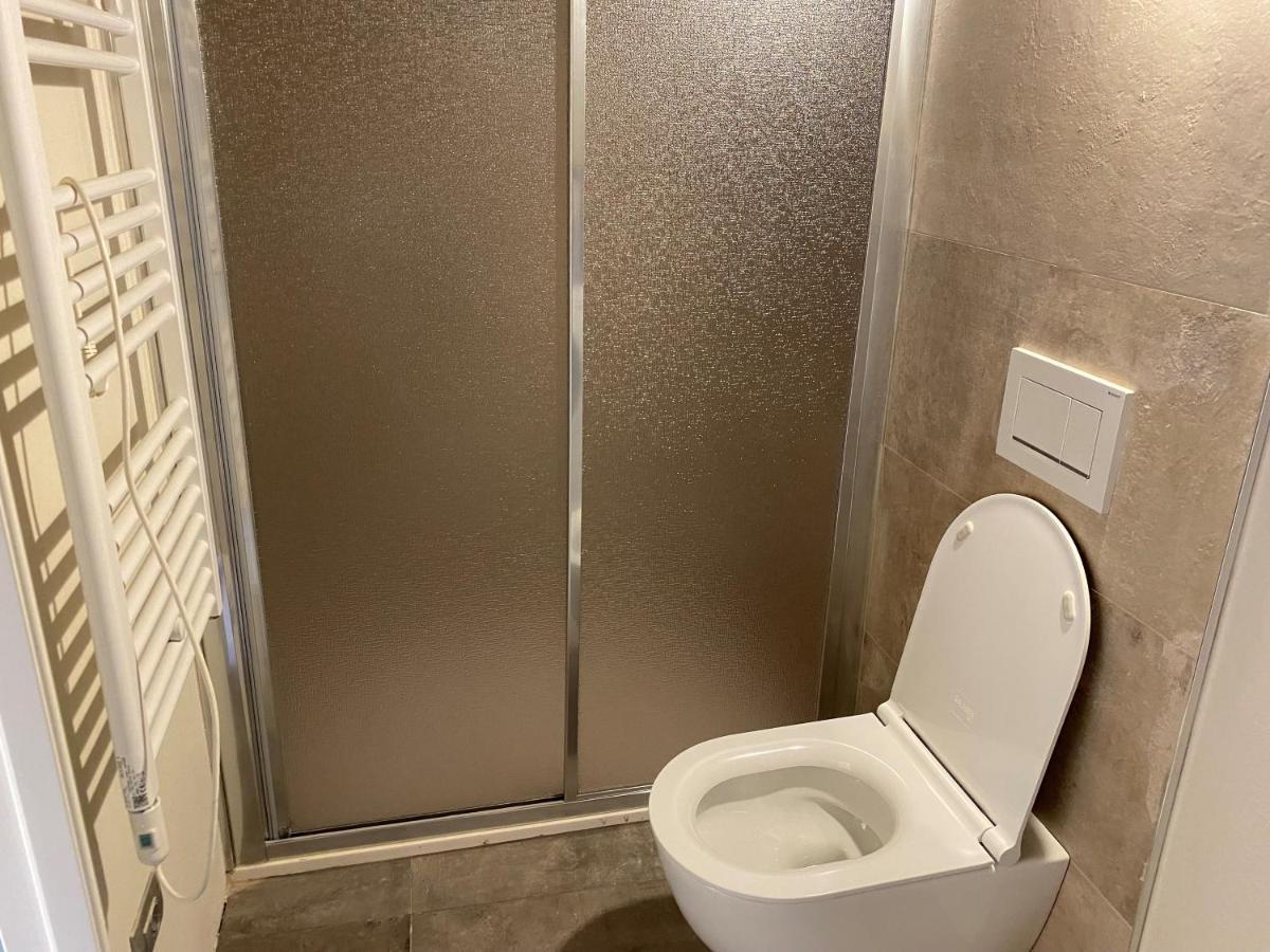Nuovo Centro Citta Vicino Piazza Anfiteatro - Parcheggio Biciclette Apartman Lucca Kültér fotó